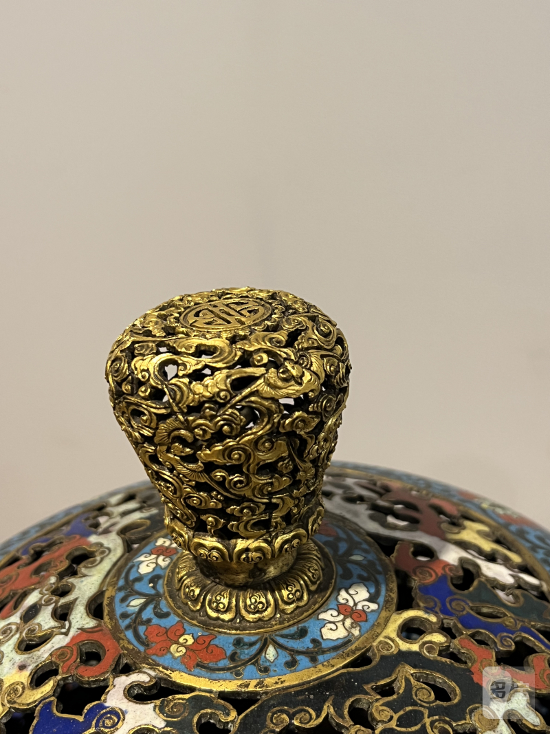 清乾隆 掐丝珐琅大香薰 - 图9